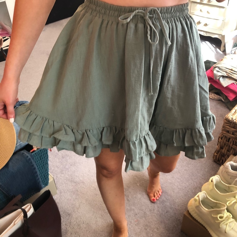 Green skirt